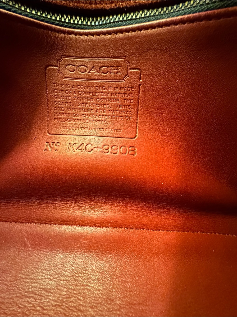 Vintage Coach Devon Bag - Leather Crossbody Bag with Turn-Lock Closure - Picture 8 of 10